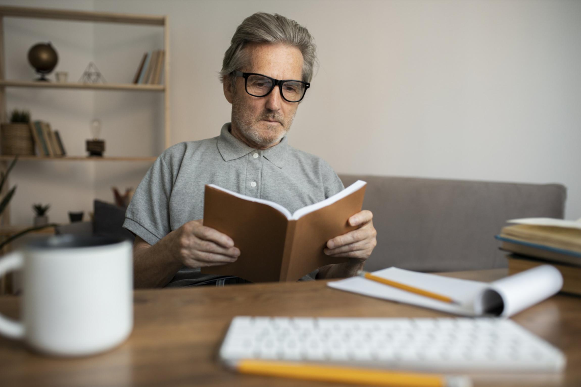 Client consultation meeting discussing long-term investment strategies